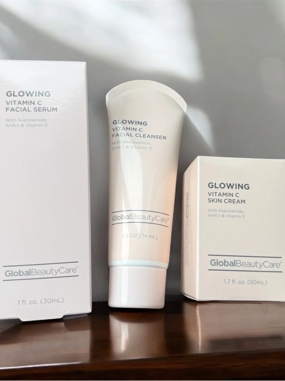 Glowing Vitamin C Facial Cleanser — Cream Tone